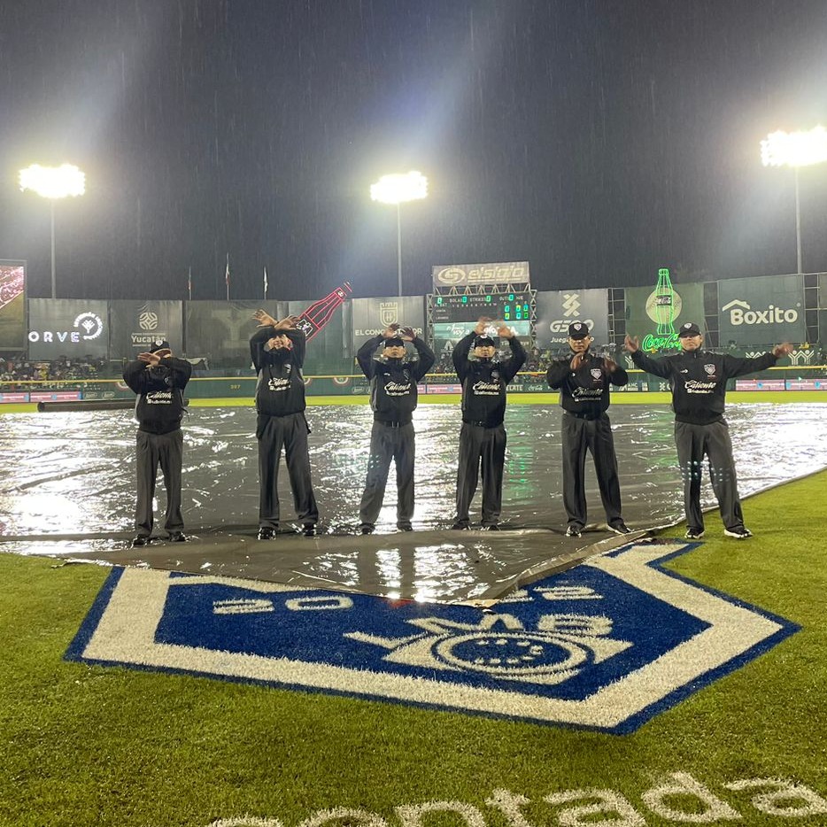 La lluvia pospone el duelo entre Leones y Sultanes