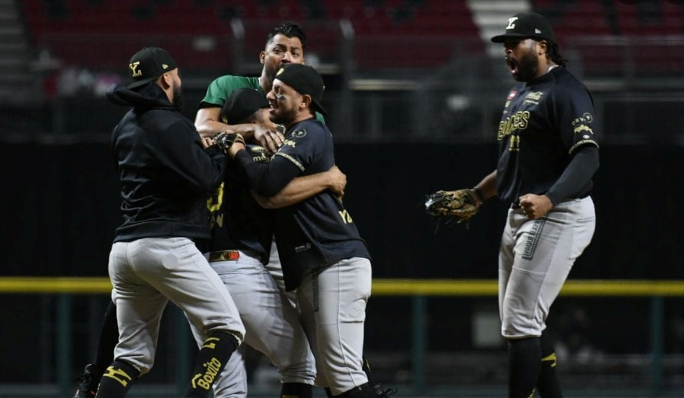 Los Leones, campeones de la Zona Sur