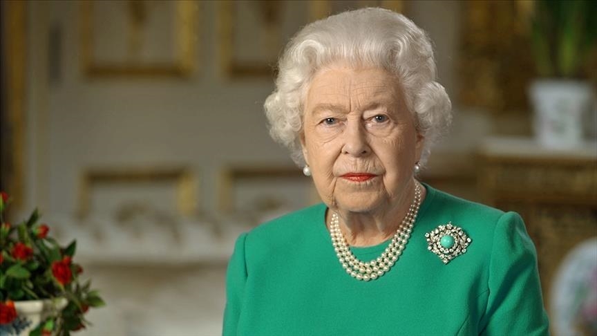 Fallece la Reina Isabel II e Inglaterra se tiñe de negro