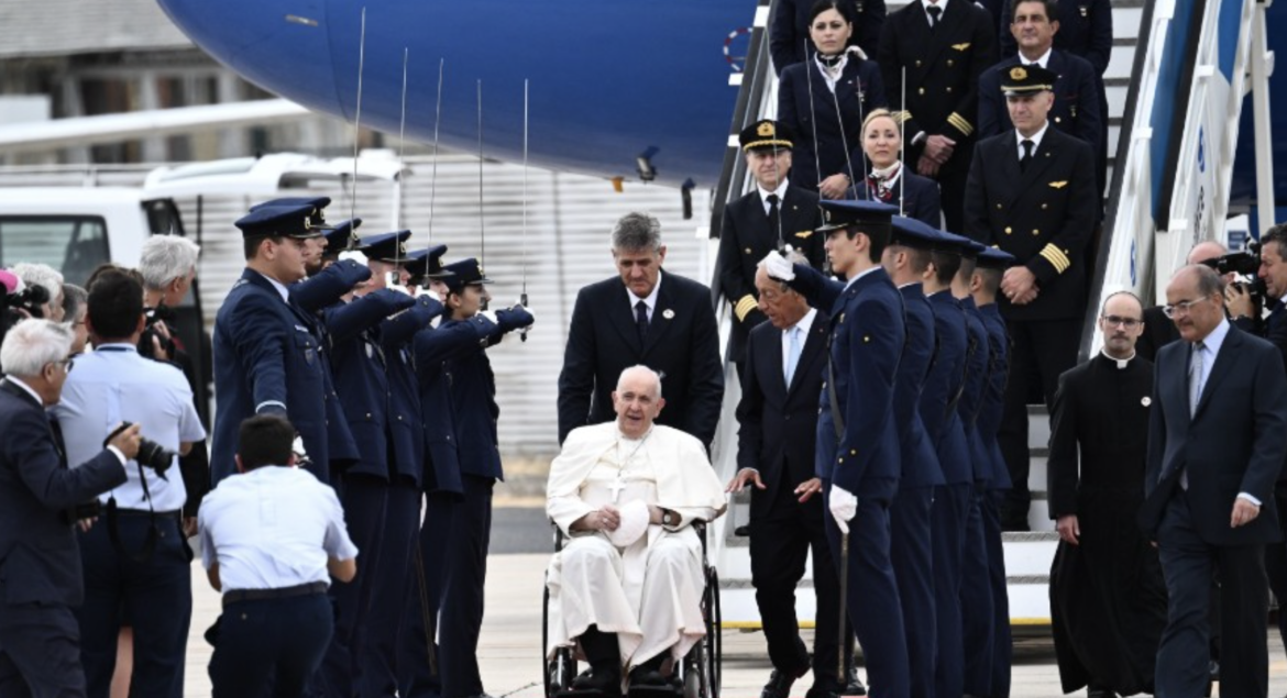 El Papa llega a Lisboa para participar en la JMJ 2023