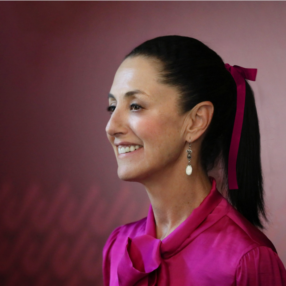 Claudia Sheinbaum se une a la tendencia «Coquette»