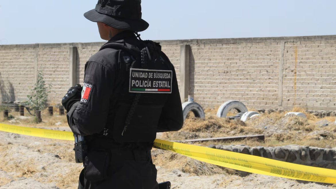Expolicía detenido por presuntos vínculos con el Rancho Izaguirre en Teuchitlán