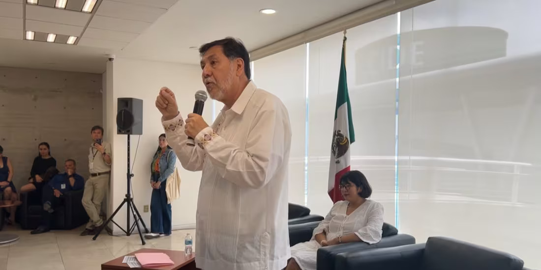 Fernández Noroña arremete contra estudiantes por caso Teuchitlán