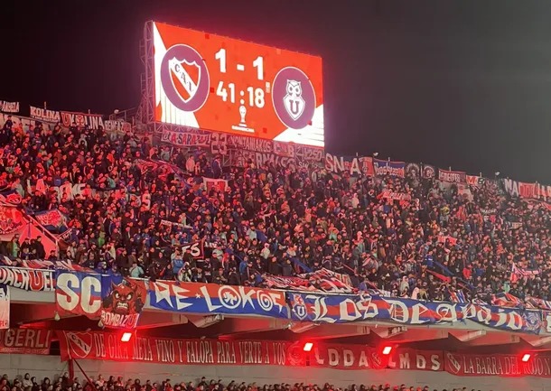 Conmebol cancela partido tras incidentes graves en Avellaneda