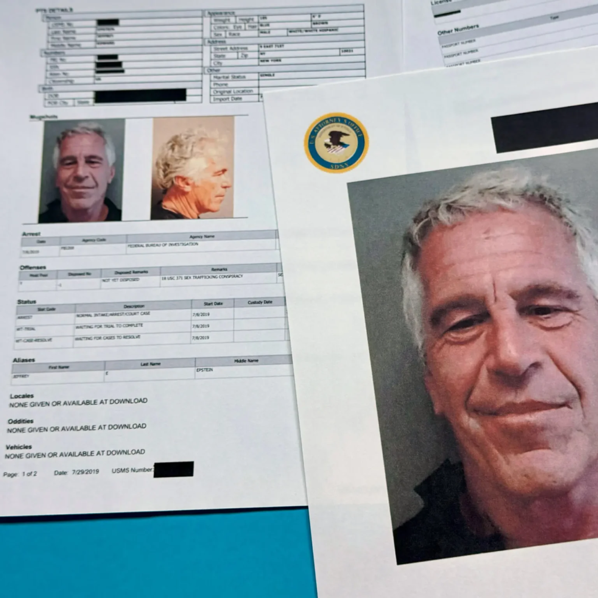 Publicación masiva de archivos de Epstein en Estados Unidos genera críticas por divulgación incompleta, fallas en redacciones y ausencia de transparencia