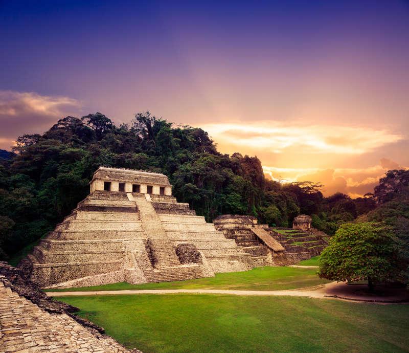 La literatura maya: una voz ancestral que sigue viva en la actualidad