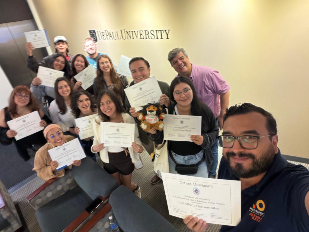 Reciben certificados por concluir curso inmersivo en Chicago